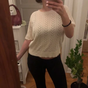 Stickad topp från vila - Jättefin tunt stickad topp från vila❤️