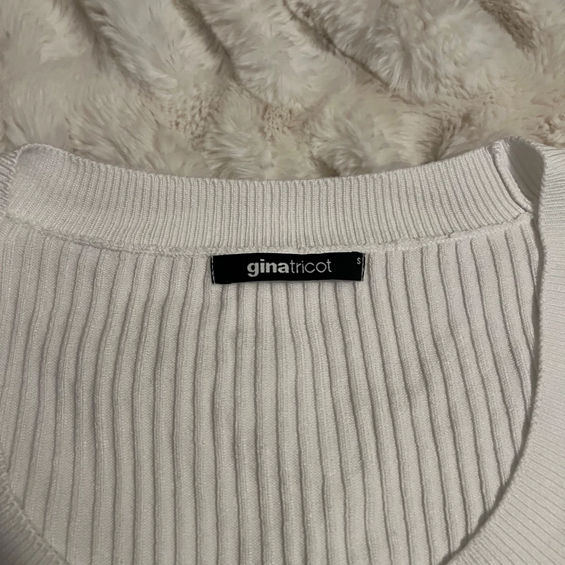 Ribbad tröja  - 90