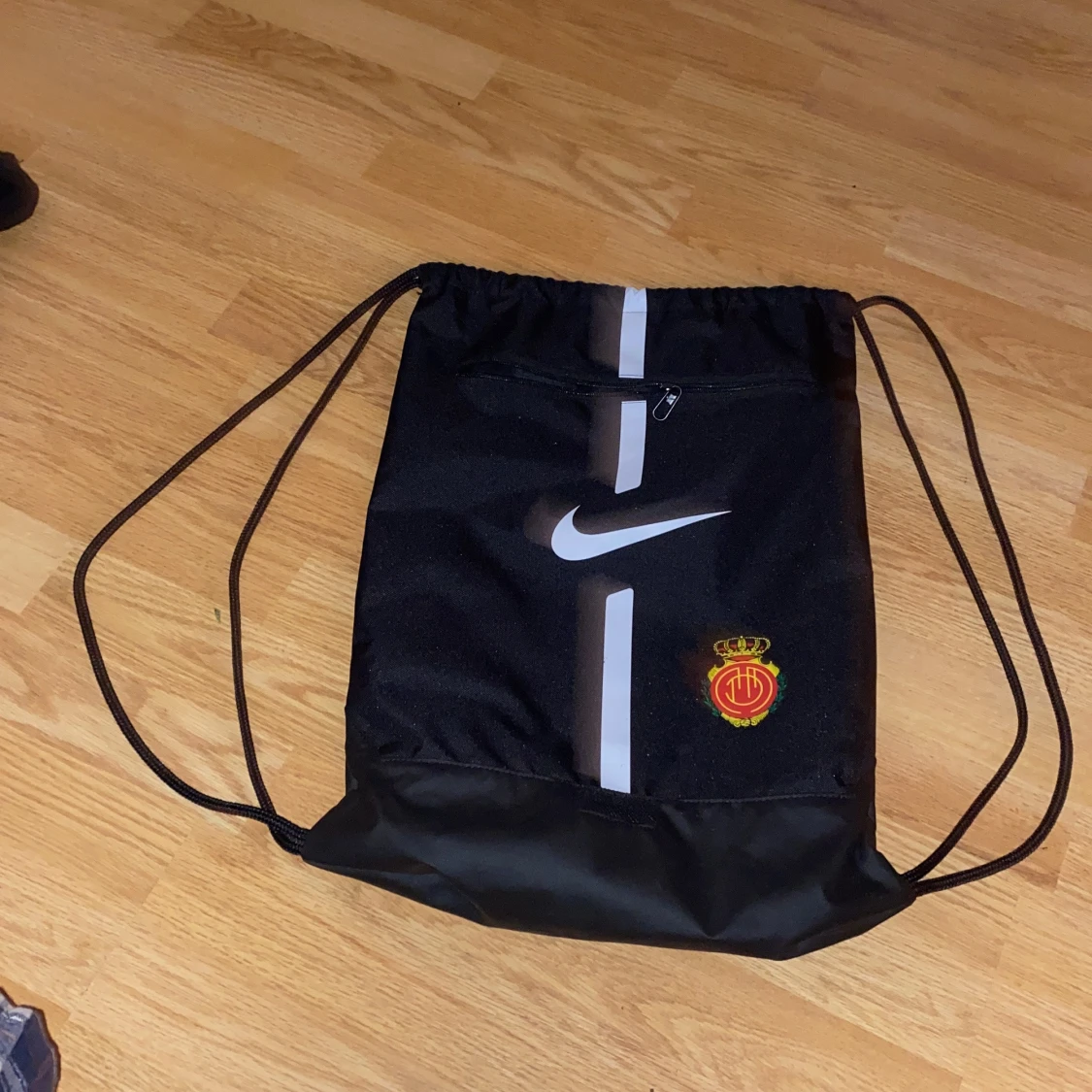 Svart gympåse från Nike