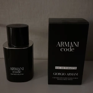 Armani Code - Säljer denna Armani code edt. Ca 40 av 50ml kvar. 