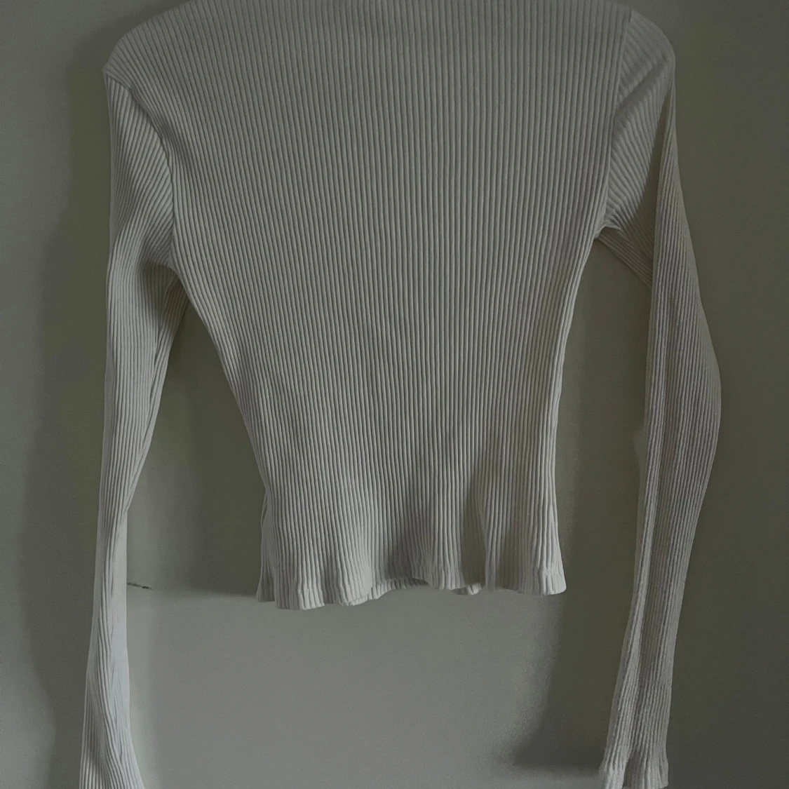 Vit långärmad topp  - 91