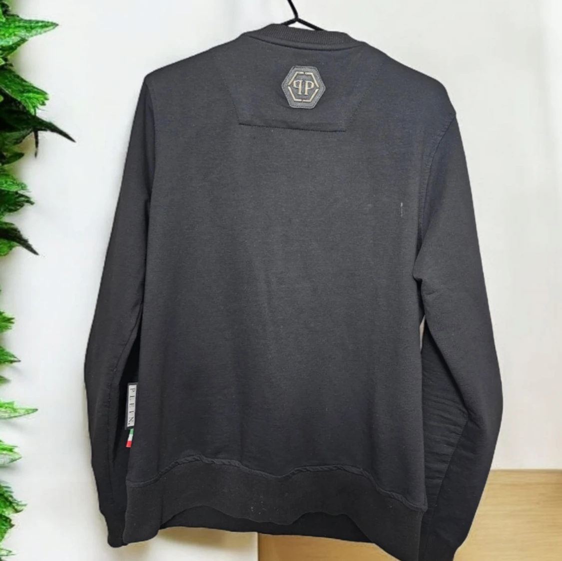 Svart tröja med tiger- och ormtryck från Philipp Plein - 90