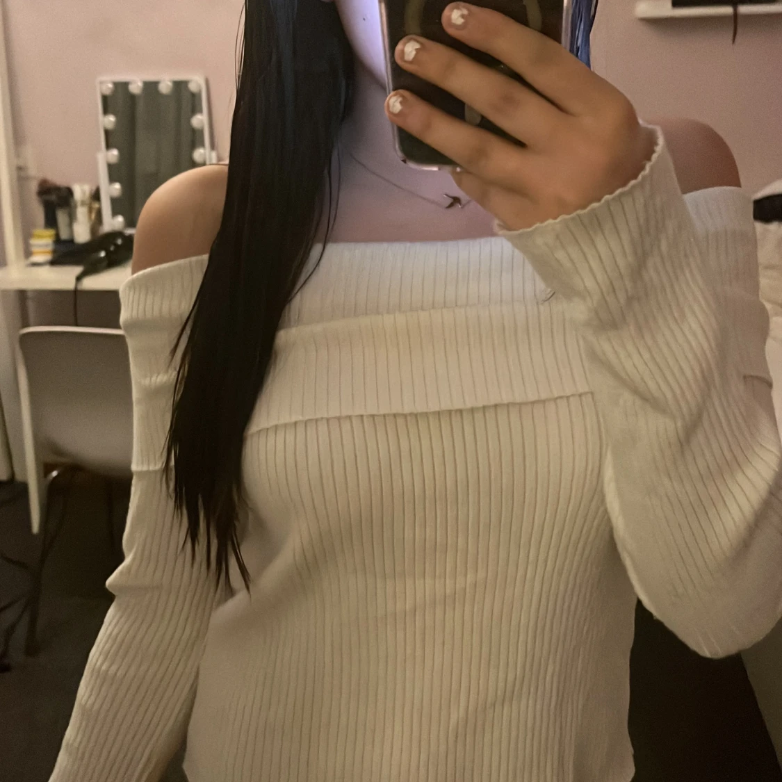 Off shoulder tröja - 90