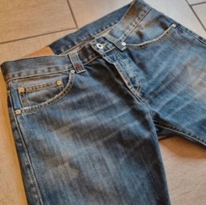 Dondup jeans - Dondup jeans i riktigt najs färg. Storlek 30. Skick 9/10. Pris 849.💙 slim passform