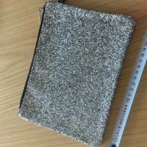 Glittrig clutch  - Glittrig clutch från hm