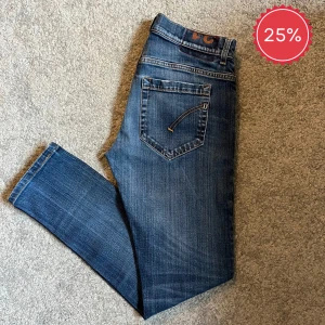 Dondup Jeans - Stilrena dondup jeans | W31 | Skick 8/10 | REA, därav fast pris | Hör av dig vid ytterligare frågor🌟