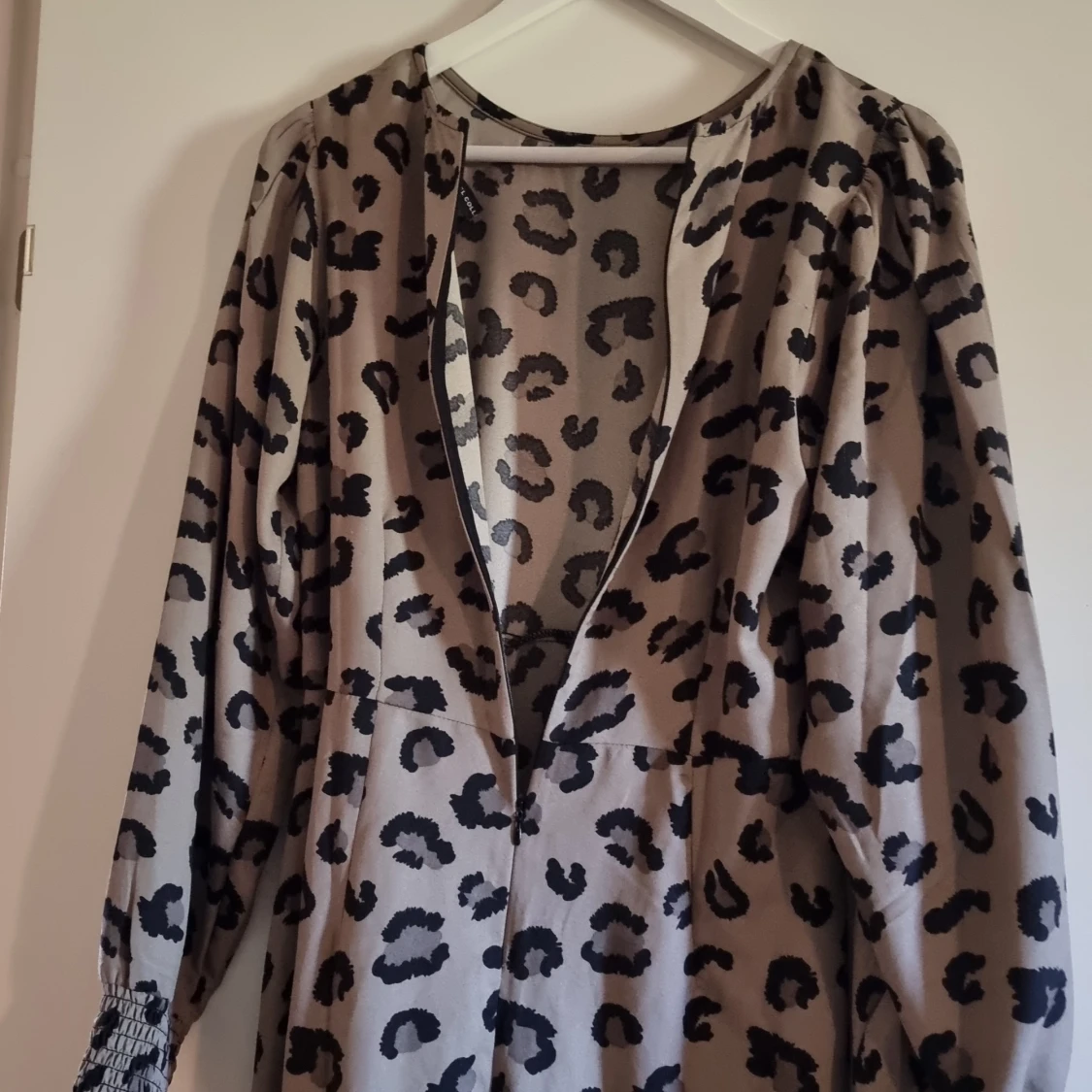 Leopardmönstrad klänning  - 93