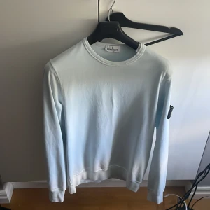 Stone island sweatshirt - Stone island sweatshirt junior. Skick 9/10 storlek s