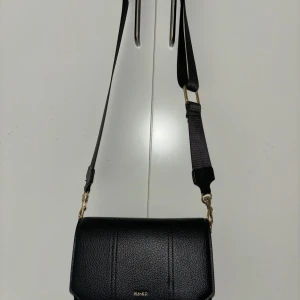 Väska - Väska från NA-KD. Jättefint skick. 