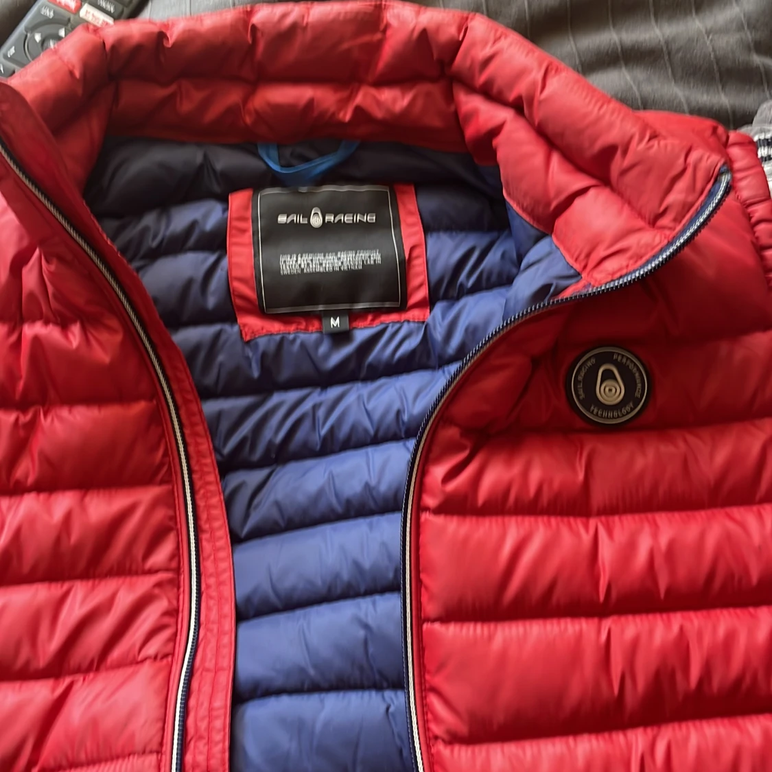 Tjaten som är i storlek M,  - 2