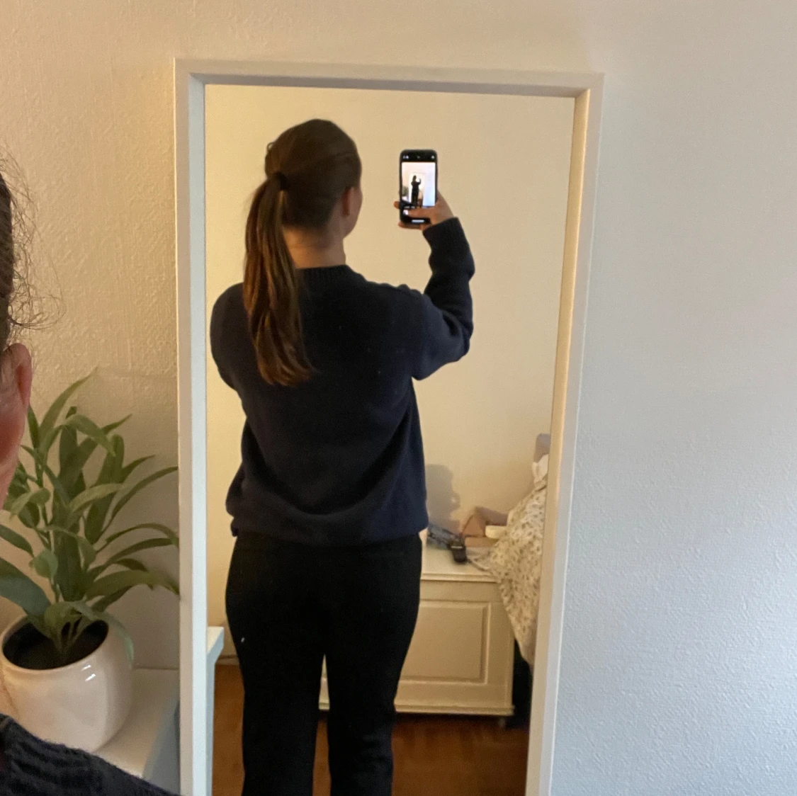 Marinblå stickad tröja  - 90