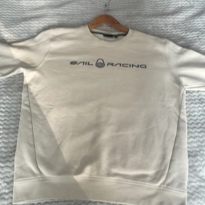 Sail racing tröja storlek M - Besch sail racing tröja i storlek M. 