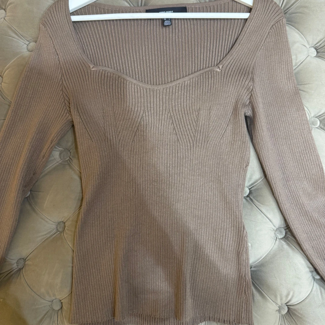 Beige ribbad tröja - 90