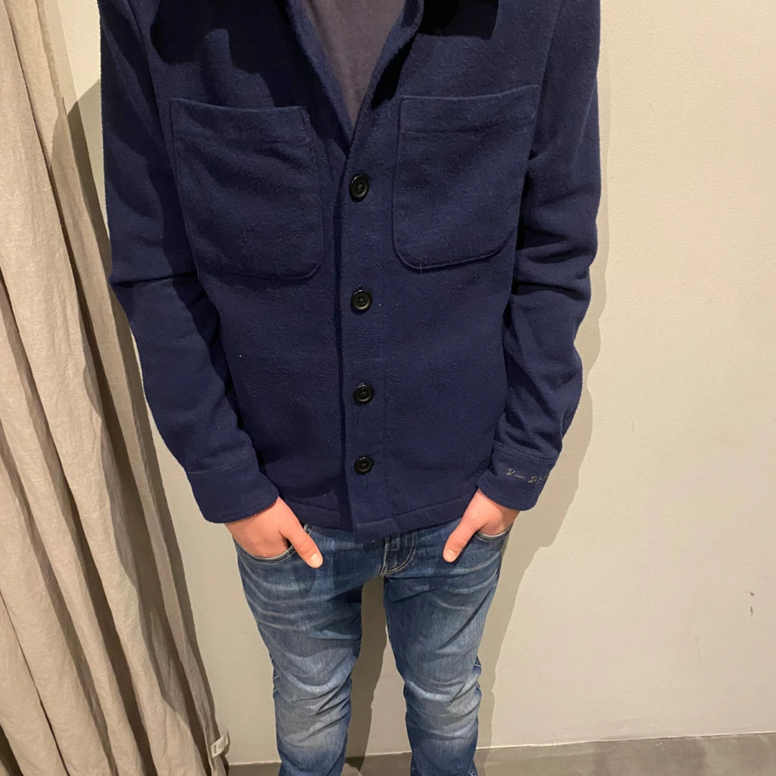 Mörkblå overshirt från D’once de la sense - 92