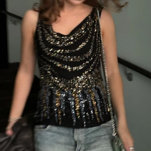 Part top - Selling this gorgeous top from Andiata. Unique piece. Size L but fits also S-M  Perfect for new year! 