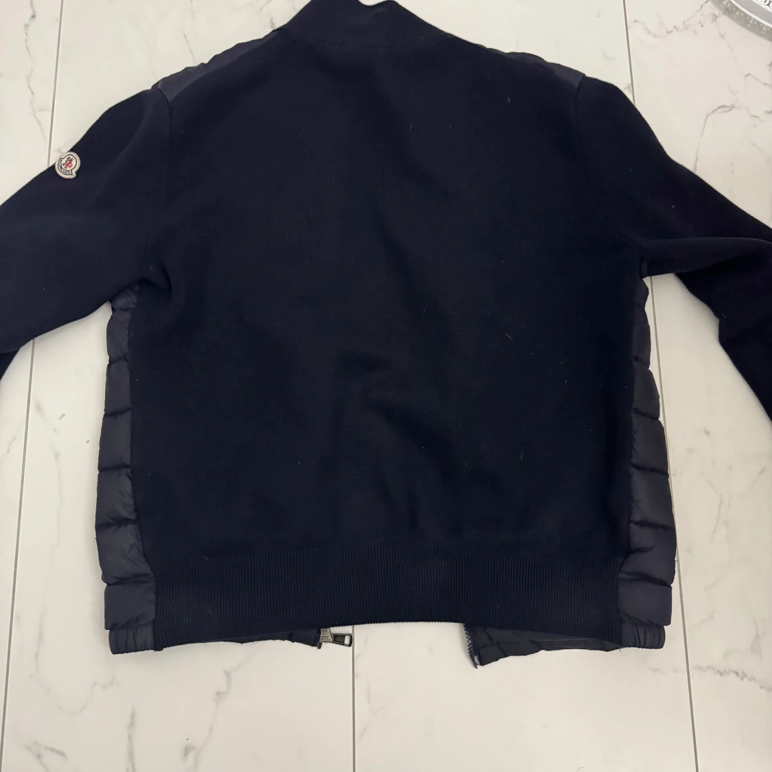 Moncler Cardigan - 92