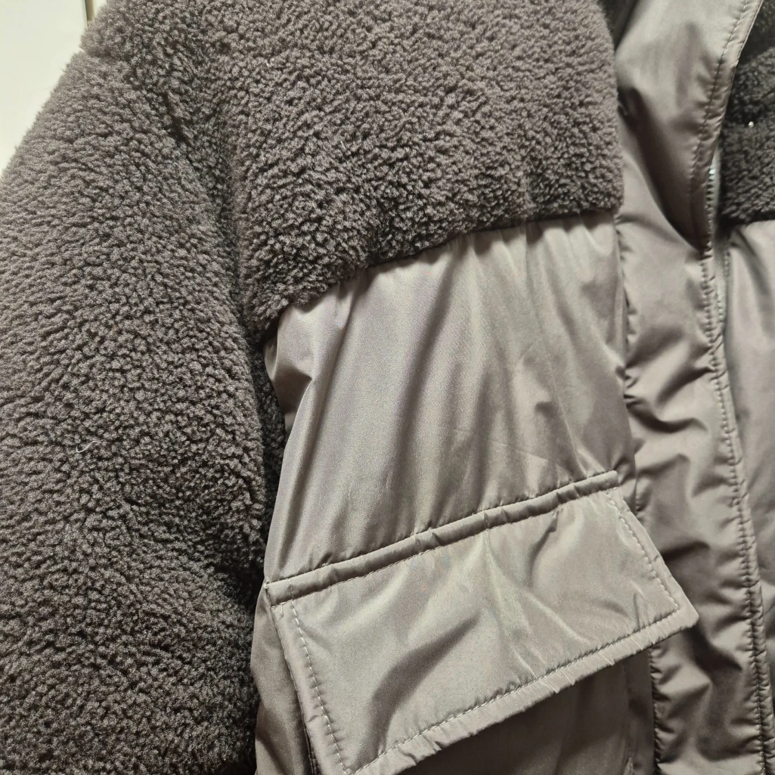 Brun teddyjacka med fickor - 90