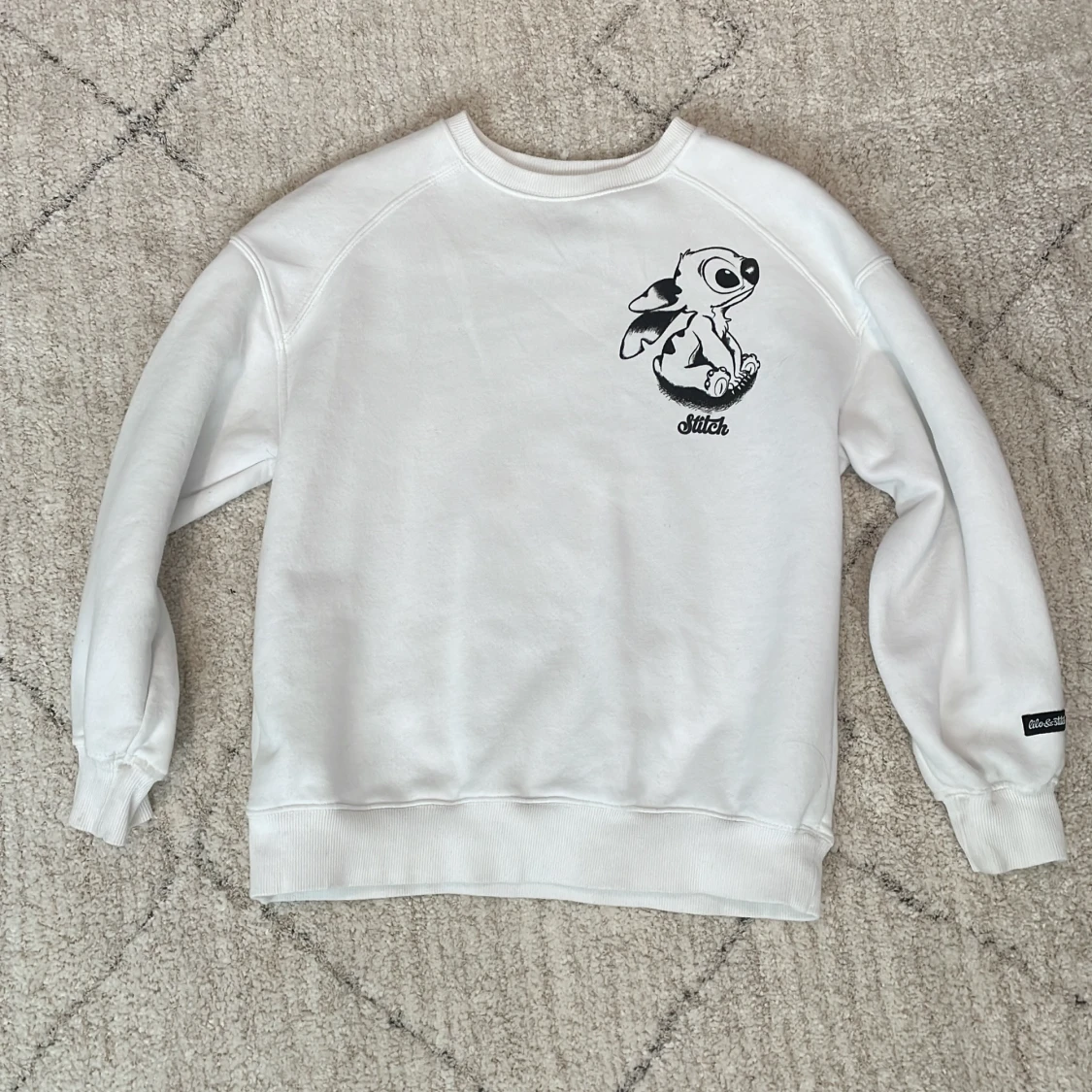 Vit tröja med Stitch från Zara