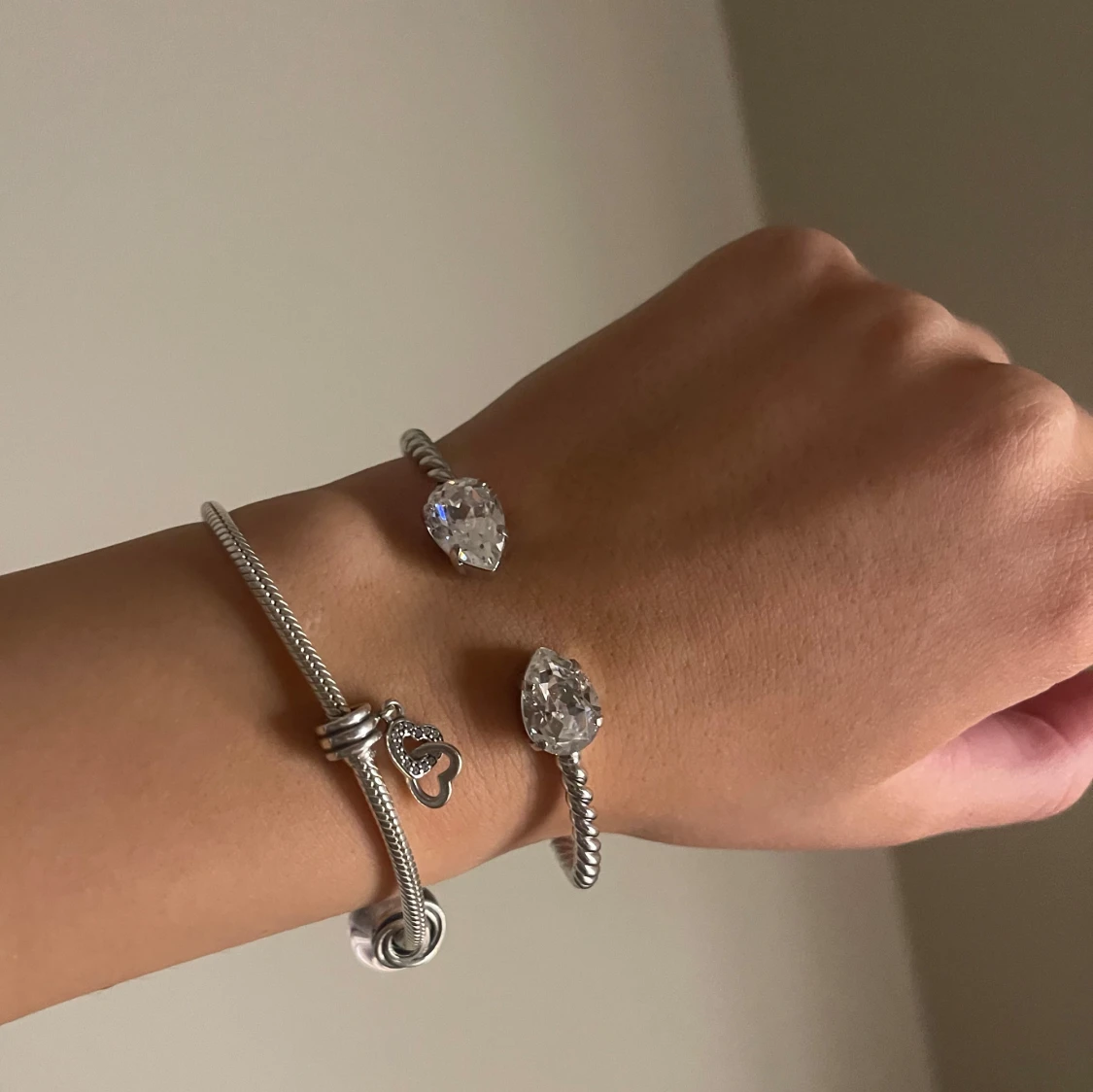 Caroline Svedbom armband 🎀 - 90