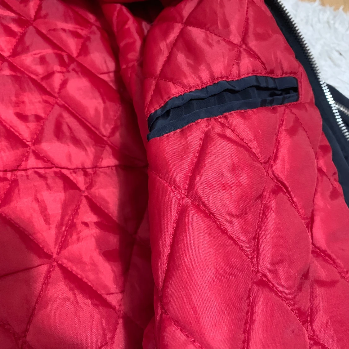 Mörkblå bomberjacka från Zara Man - 93