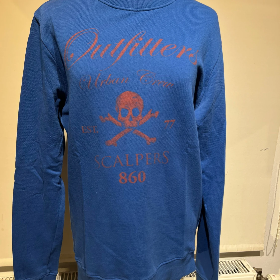 Blå tröja från Scalpers - 91