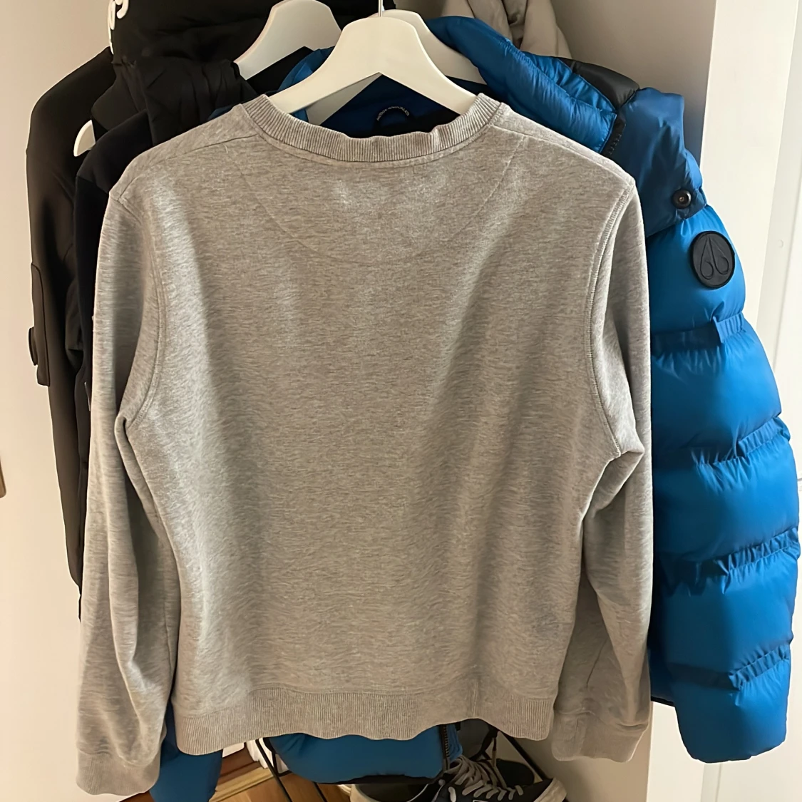 Grå sweatshirt från Morris - 90