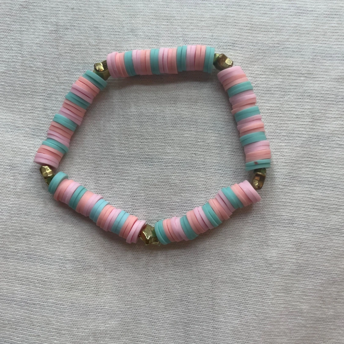 Färgglatt armband  - 90