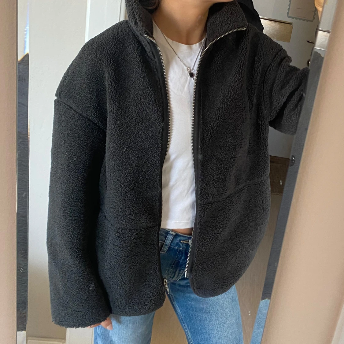 Svart/grå teddyjacka med dragkedja - 92