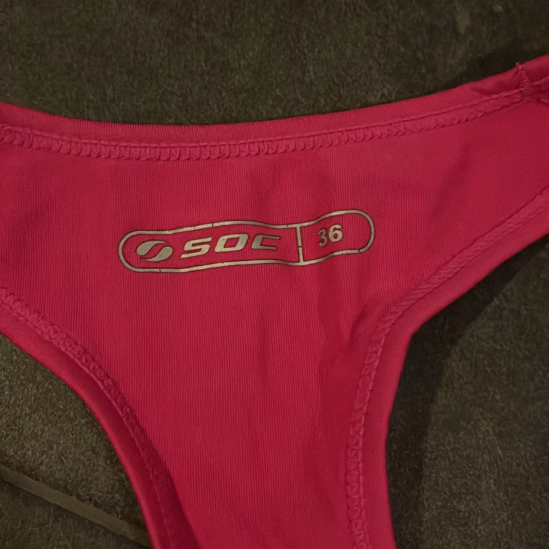 Rosa träningslinne från SOC - 90