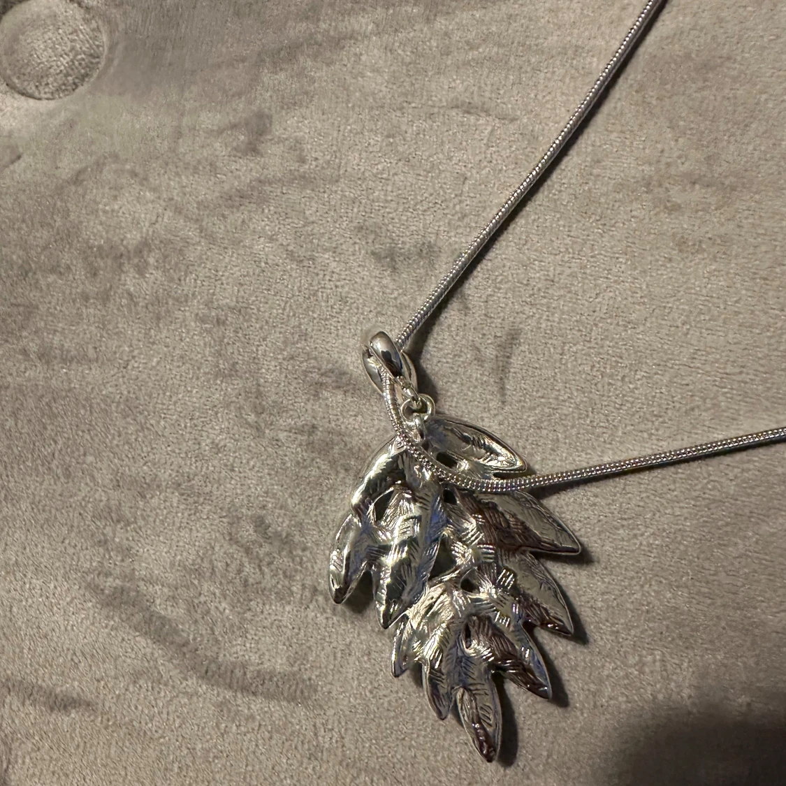 Unikt silverhalsband - 92