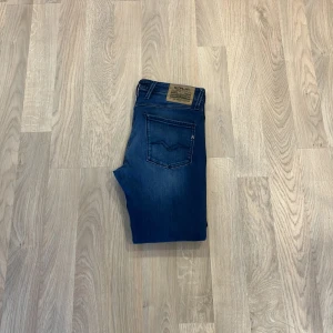 Replay anbass - Feta replay anbass som är i toppskick inga defekter, finns inga tecken på användning. Nypris 2200 vårat pris 449