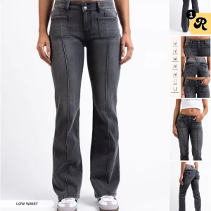 Grå bootcut jeans - Gråa jeans från Madlady i storleken 36 x-tall. Säljer då jag ej använder dom längre, jeansen är endast använda fåtal gånger och har inga defekter. Skriv för fler bilder💕✨