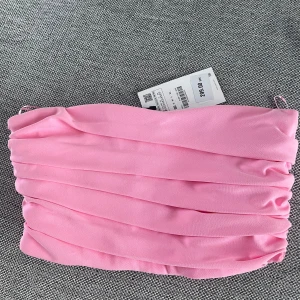 Topp  - Korsettopp från Zara, aldrig använd 