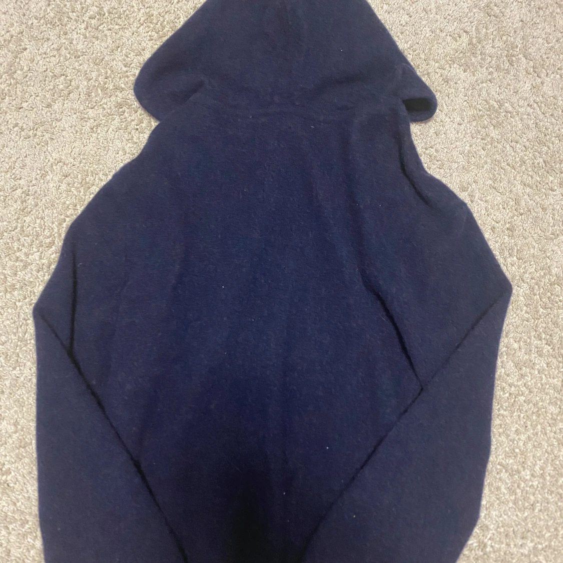Mörkblå cashmere hoodie 