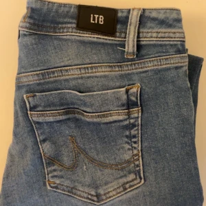 Ltb jeans - Jätte fina blå ltb jeans 💕 