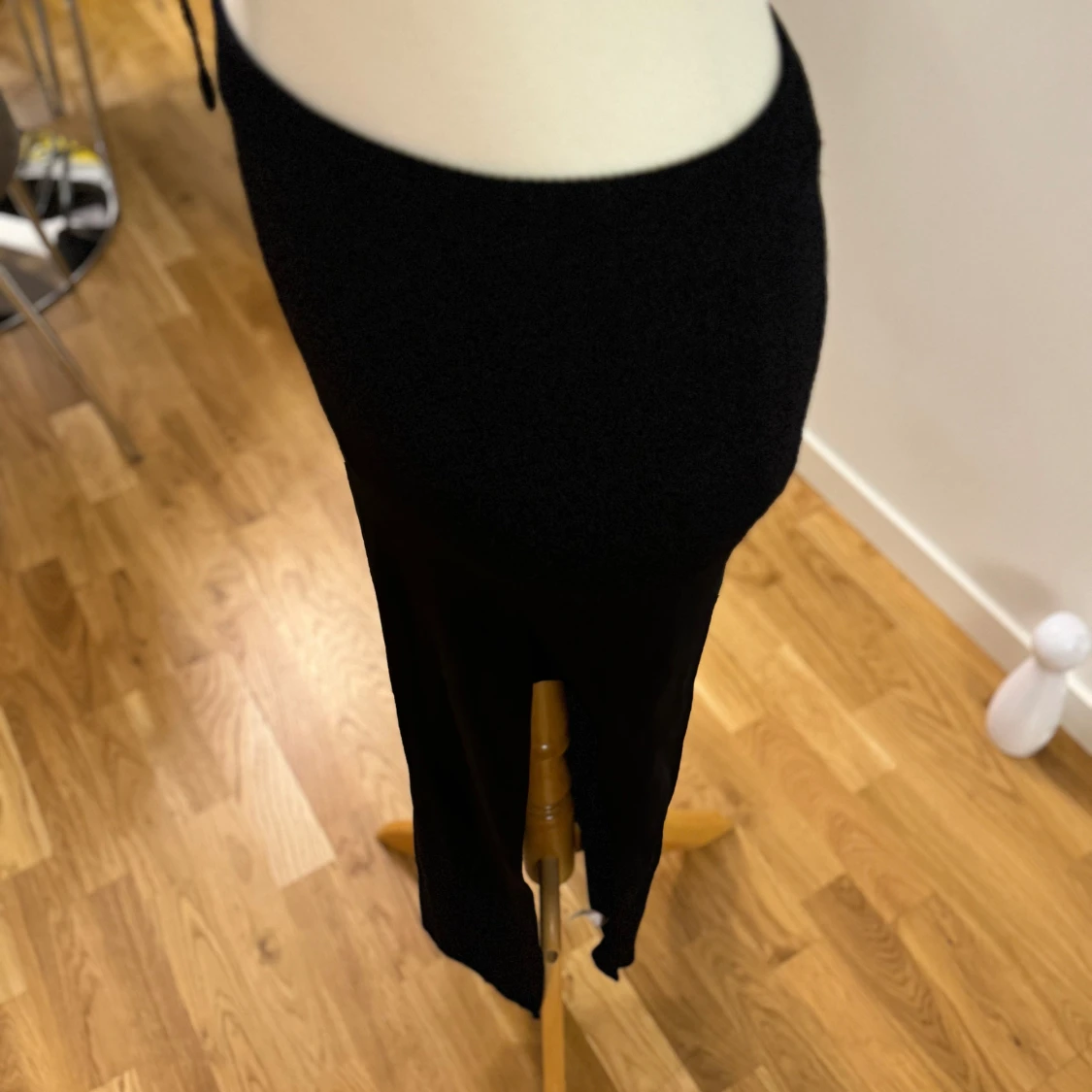 Svart klänning från Fashion Nova - 90