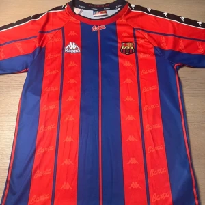 Ronaldo  - R9 tröja i Barca 1997 