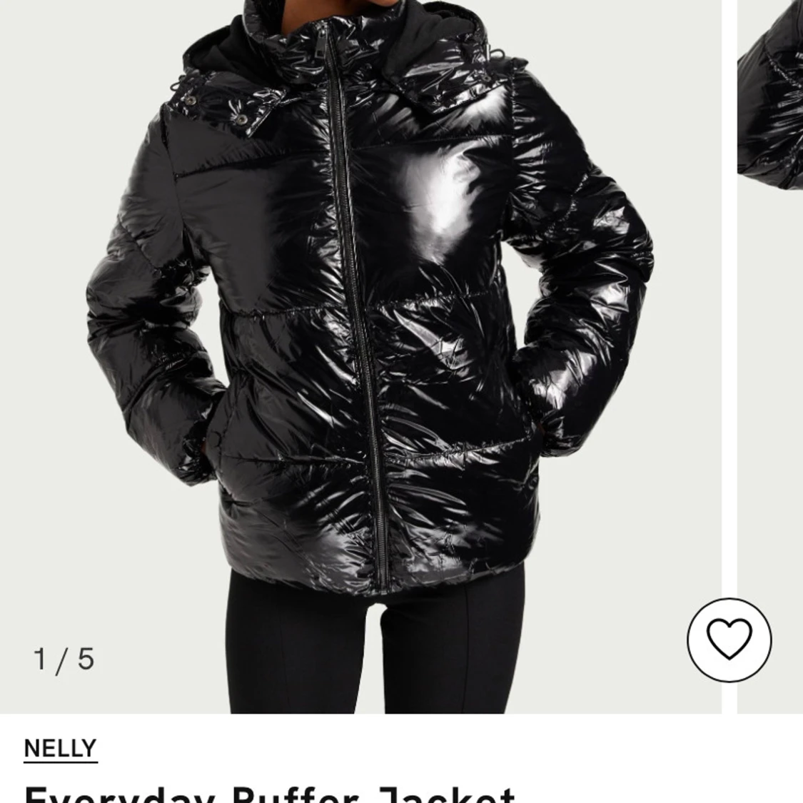 Svart pufferjacka från Nelly - 92