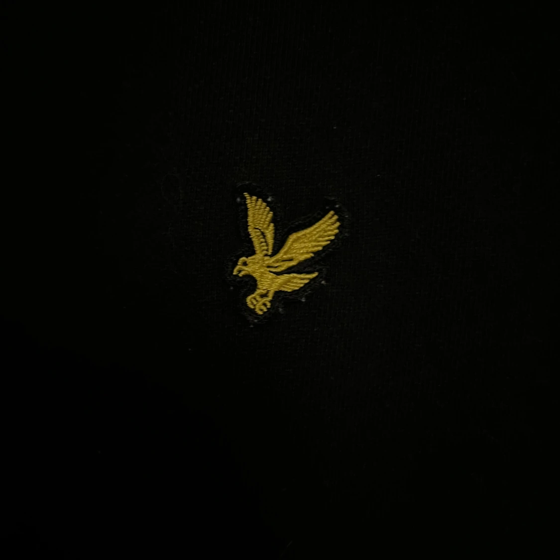 Svart långärmad tröja från Lyle & Scott - 91