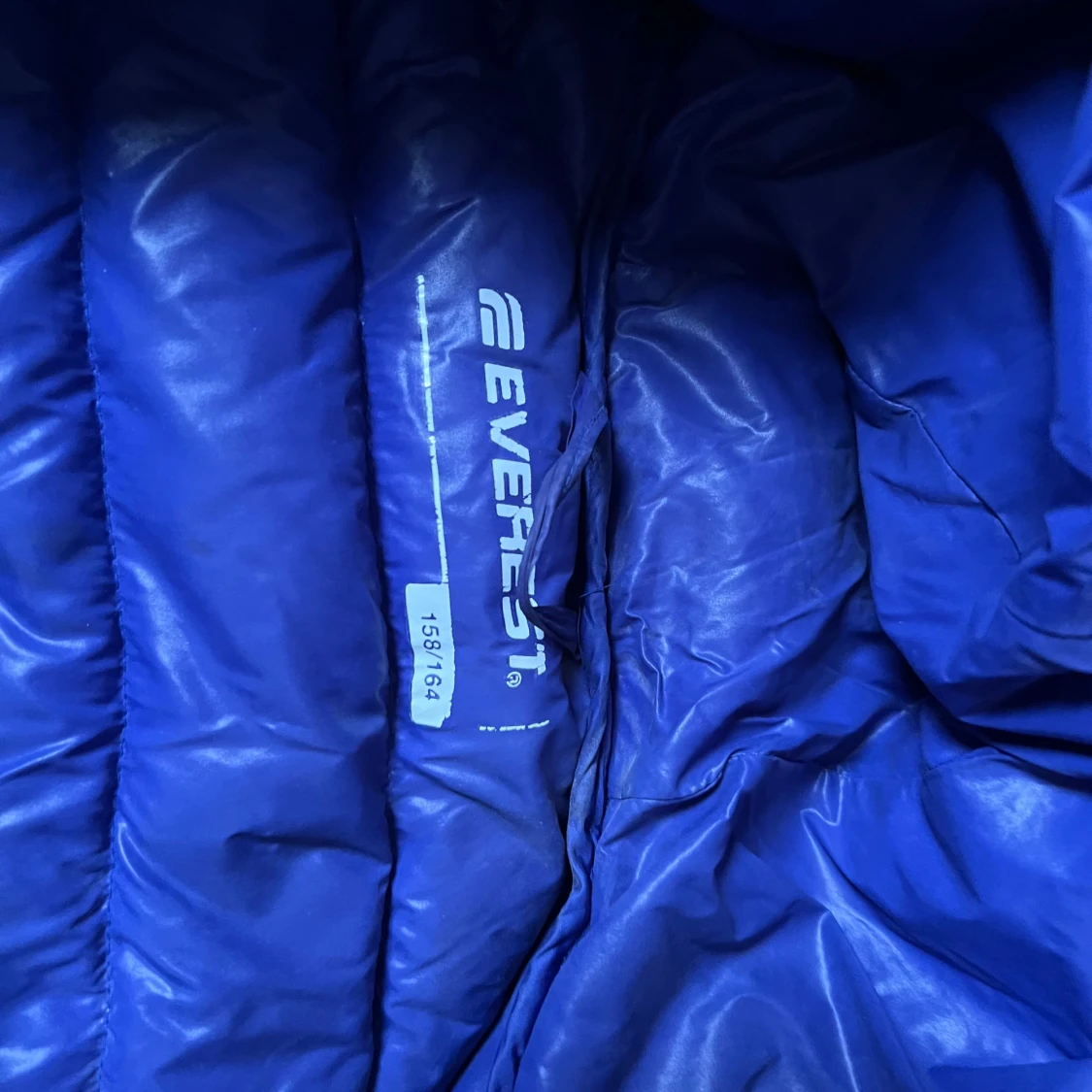 Blå dunjacka från Everest - 92