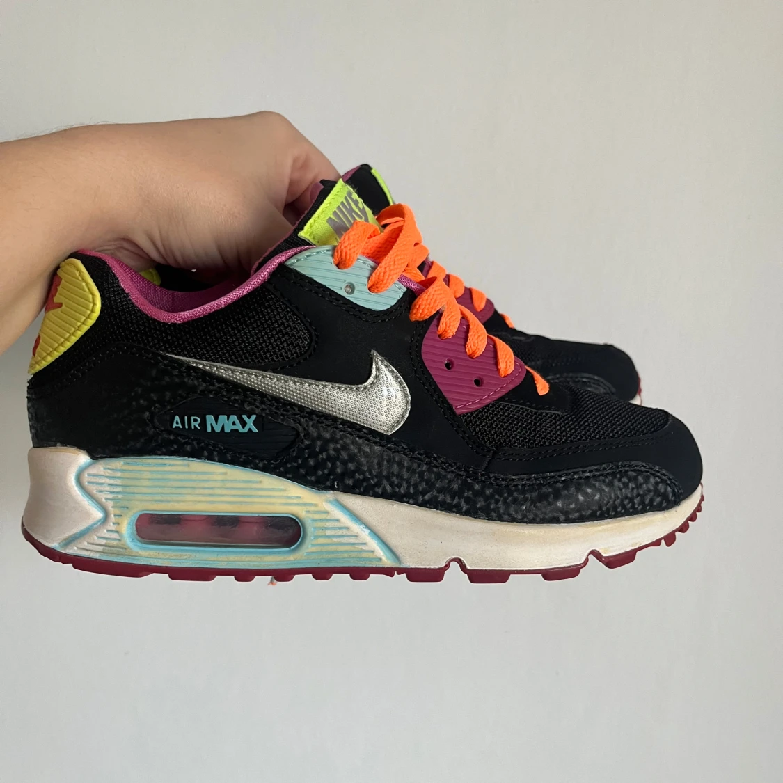 Nike Air Max 90 med färgglada detaljer - 90