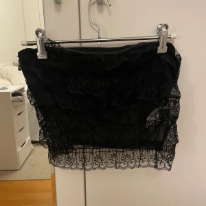 Spets topp  - Topp från Shein 