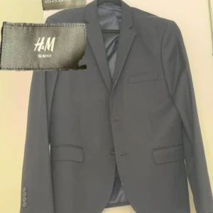 Kavaj Slimfit - Kavaj i Slimfit modell, storlek 50. Fint skick