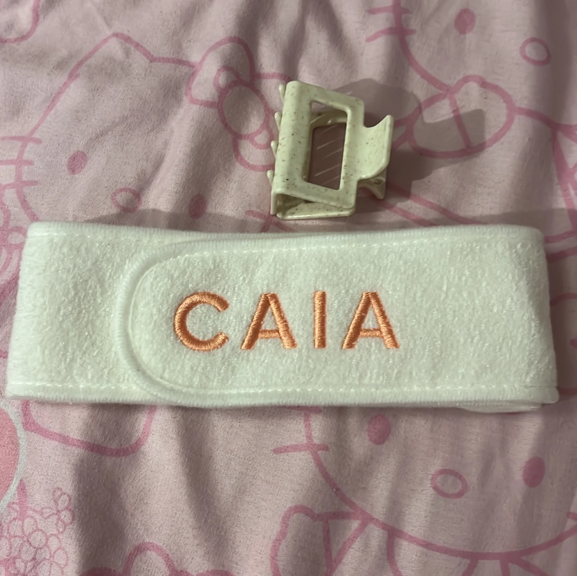 Caia huvudband 