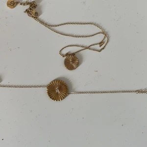 Edblads smycken - säljer ett matchande armband och halsband från Edblad då det inte används!