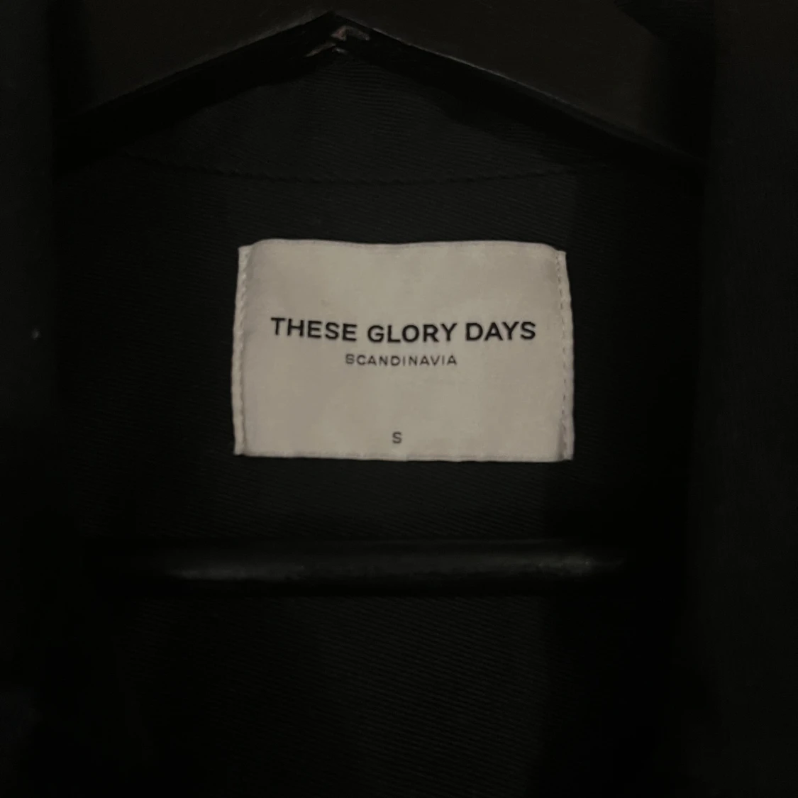 Svart overshirt från These Glory Days - 1