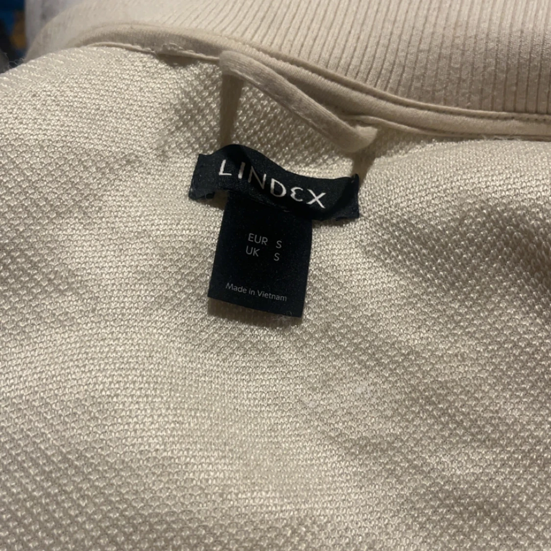 Beige teddyjacka från Lindex - 2