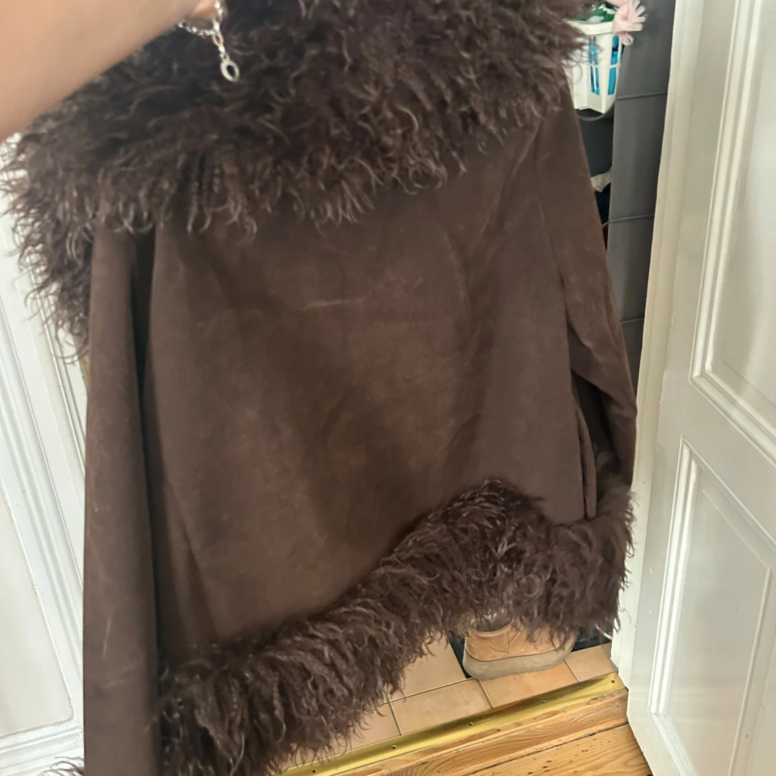 Brun pälsjacka NA-KD moa mattsson  - 1