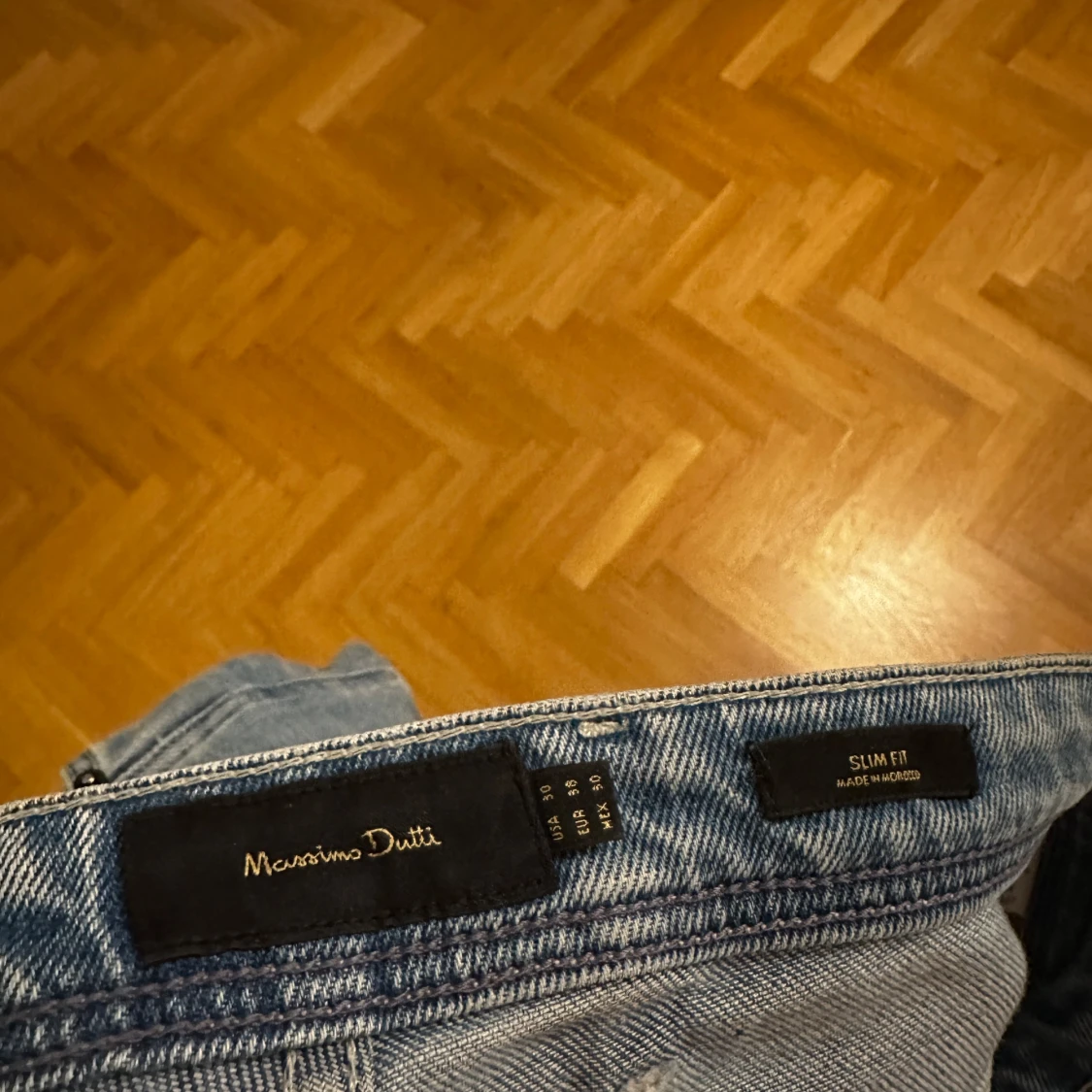 Jeans från Massimo dutti - 90