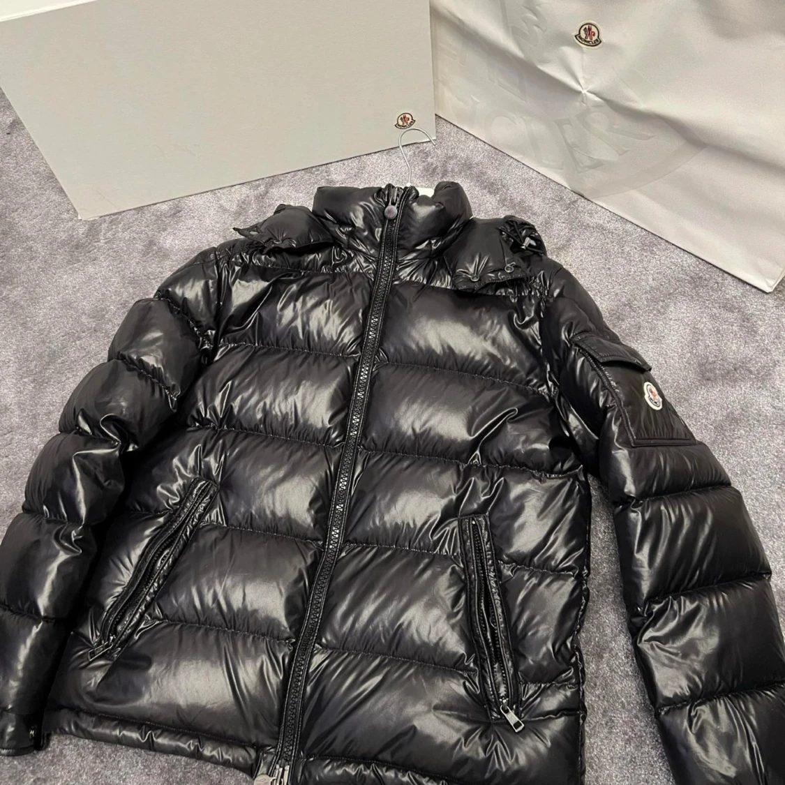 Moncler maya